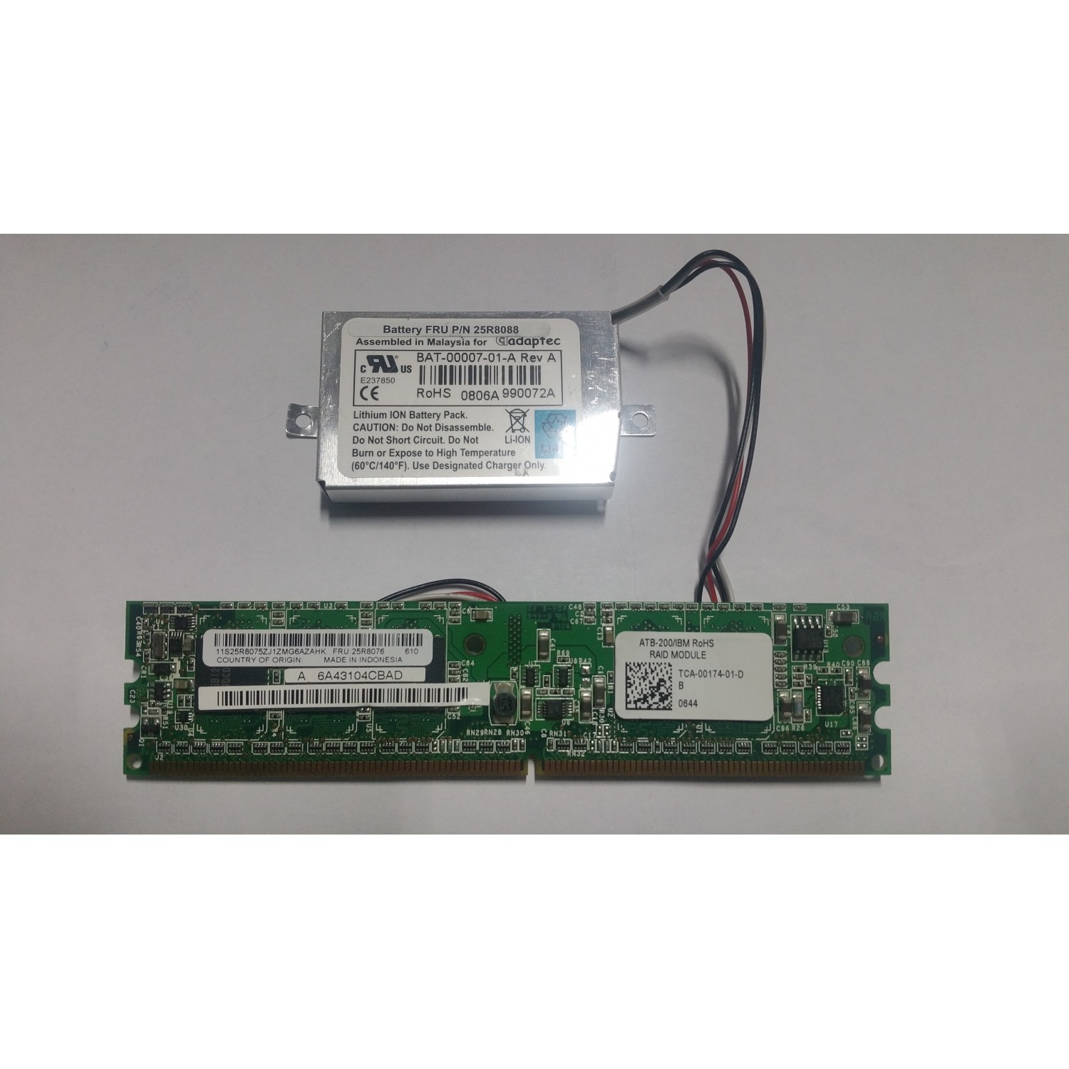 Controller RAID IBM ATB200 IBM ServeRAID 8K 256MB SAS 256MB 25R8076